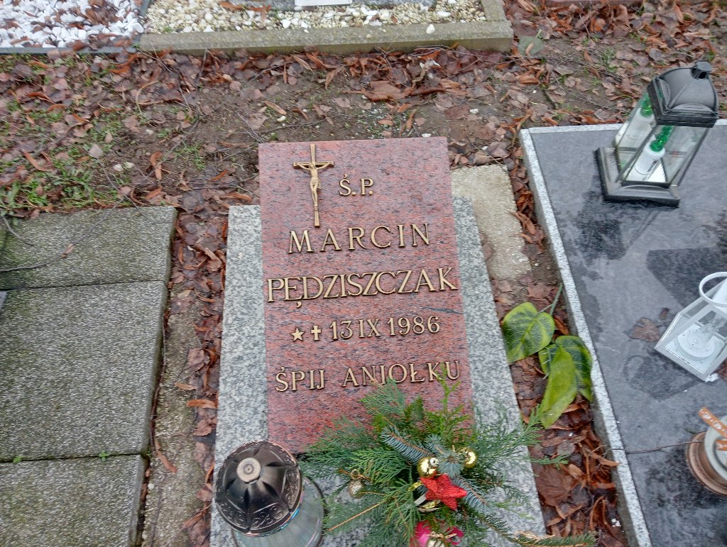 Grób Marcin Pędziszczak