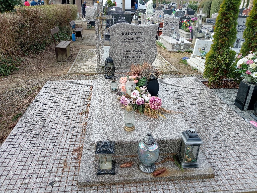 Grób Leokadia Radzicka