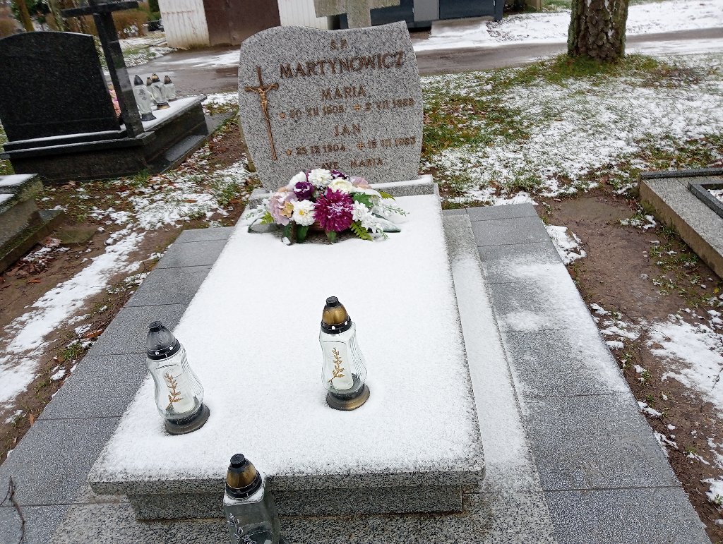 Grób Jan Martynowicz