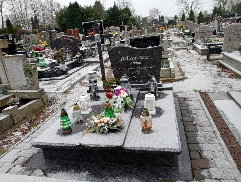 Grób Józef Marzec