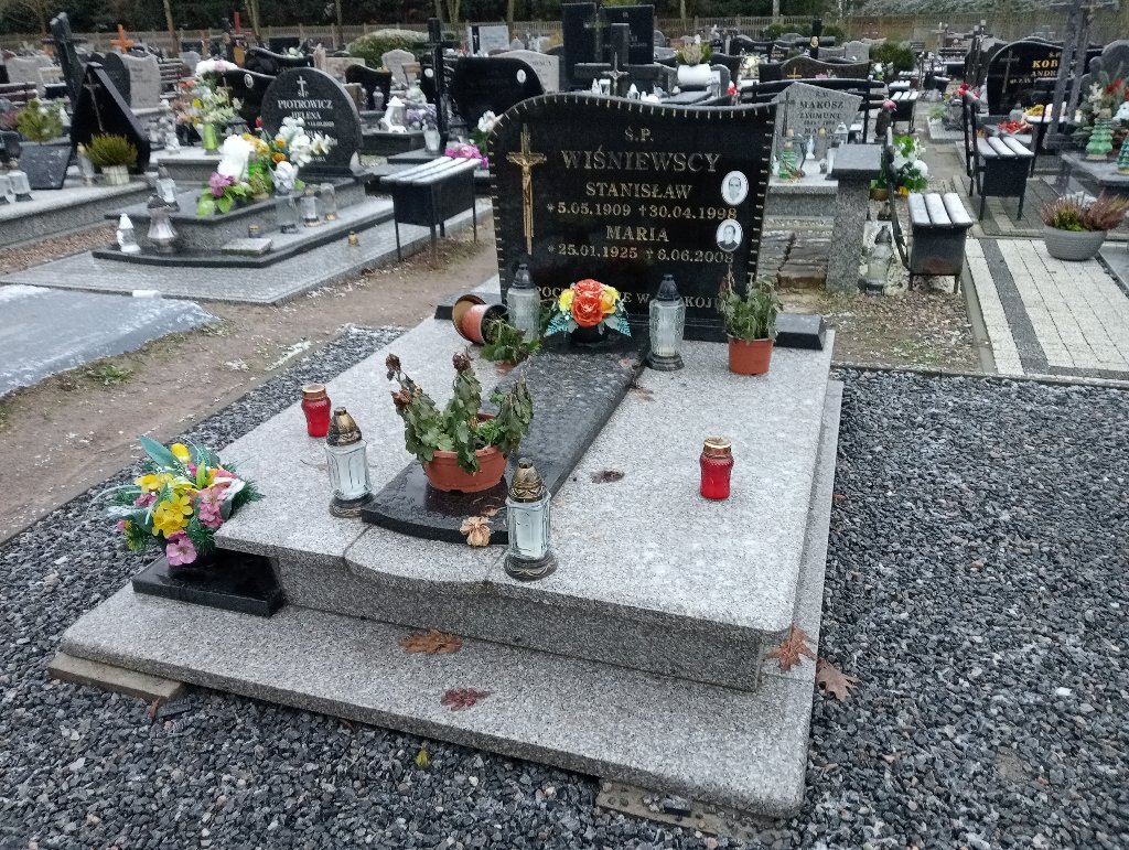 Grób Stanisław Wiśniewski