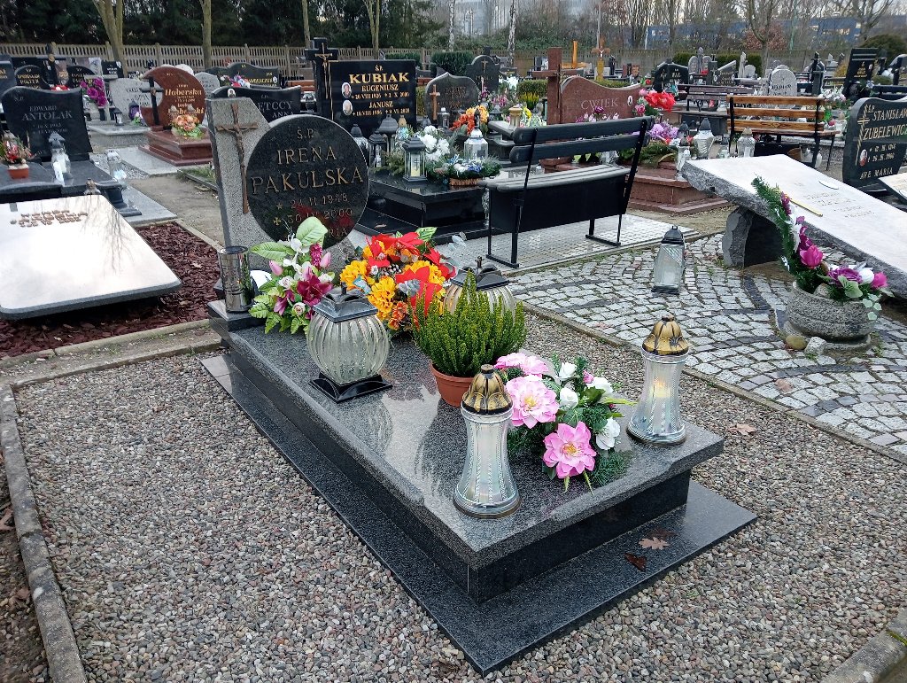 Grób Irena Pakulska
