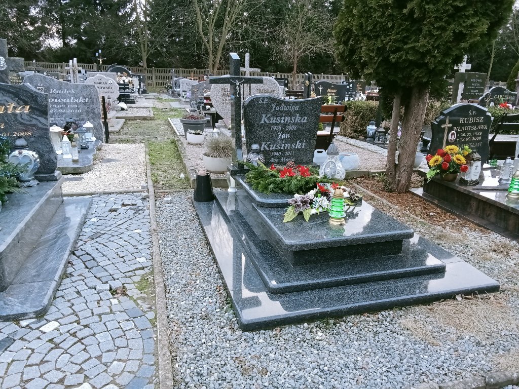 Grób Jadwiga Kusińska