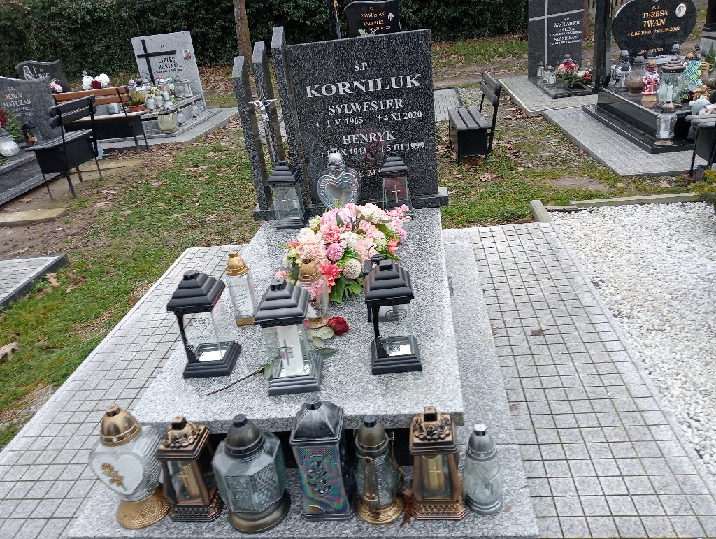 Grób Henryk Korniluk